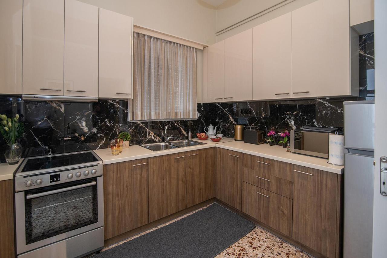 Citizen Apartments Missolonghi ภายนอก รูปภาพ